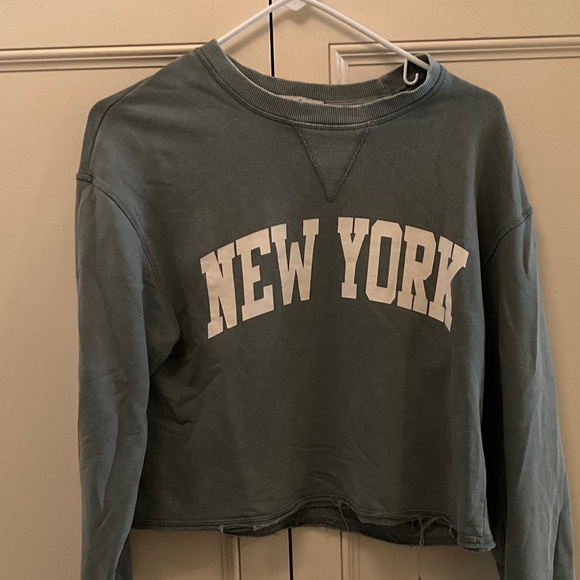 Green New York Cropped Sweatshirt Size XS - Picture 1 of 1